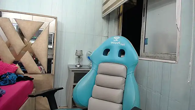 allison max tattoo online show from February 23, 2026, 1:25 am