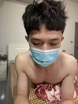 llkiki online show from April 14, 2026, 4:02 pm