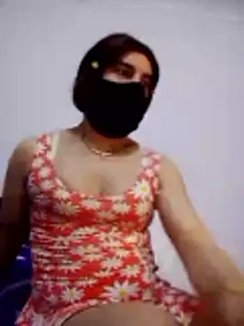banouti28 online show from June 22, 2026, 12:24 pm