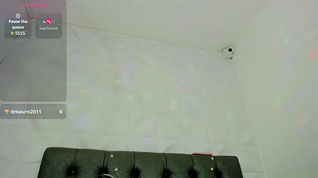 valeryn  rosse online show from April 19, 2026, 6:24 am