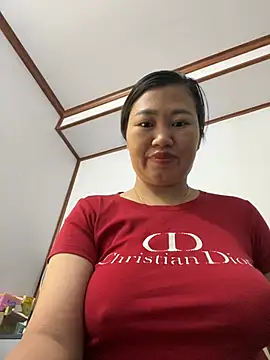 Puka2001 online show from February 2, 2026, 2:21 am