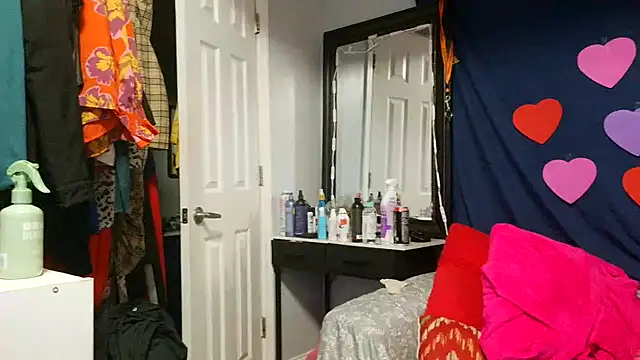 starandsky online show from February 13, 2026, 9:44 pm