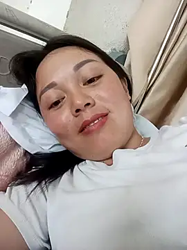 Snapshot of Rose-222 chatting on February 27, 2026, 11:10 am Rose-222 online show from February 27, 2026, 11:10 am