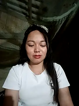 Rose-222 online show from March 18, 2026, 6:55 pm