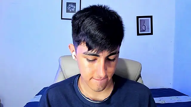 Snapshot of babyted272 chatting on February 3, 2026, 6:40 am babyted272 online show from February 3, 2026, 6:40 am