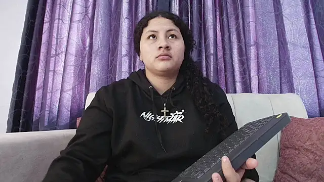 Snapshot of Baby_dirt chatting on February 5, 2026, 2:33 pm Baby dirt online show from February 5, 2026, 2:33 pm