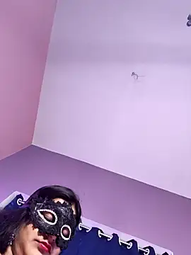 noty girl2 online show from February 13, 2026, 2:35 pm