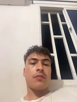 vanilla Kush online show from April 12, 2026, 2:05 am