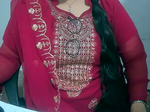 Snapshot of Cute_Aliyaa chatting on February 27, 2026, 7:30 am Cute Aliyaa online show from February 27, 2026, 7:30 am