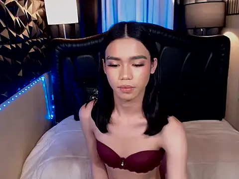 Snapshot of ItsurGirlMiana chatting on February 21, 2026, 7:37 pm ItsurGirlMiana online show from February 21, 2026, 7:37 pm