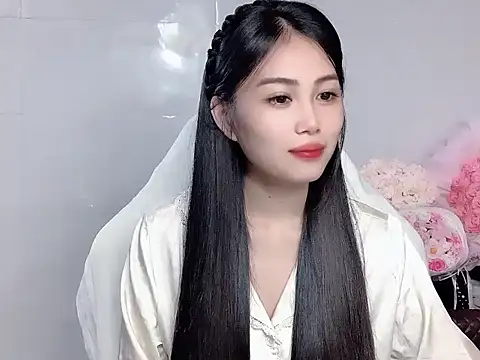 Thuy79 online show from March 9, 2026, 5:06 pm