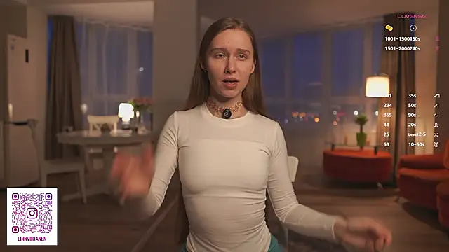 Snapshot of SharaNewbern chatting on February 23, 2026, 1:41 pm SharaNewbern online show from February 23, 2026, 1:41 pm