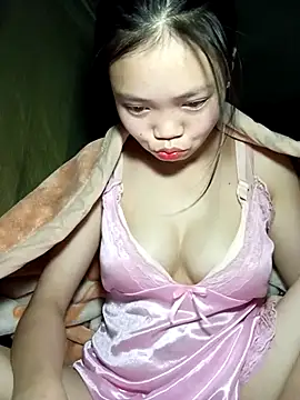 Snapshot of derylove_ chatting on February 25, 2026, 2:48 pm derylove online show from February 25, 2026, 2:48 pm