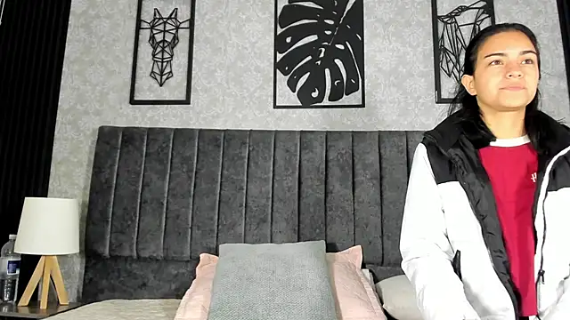 bliinkii and luka  online show from February 10, 2026, 12:31 pm