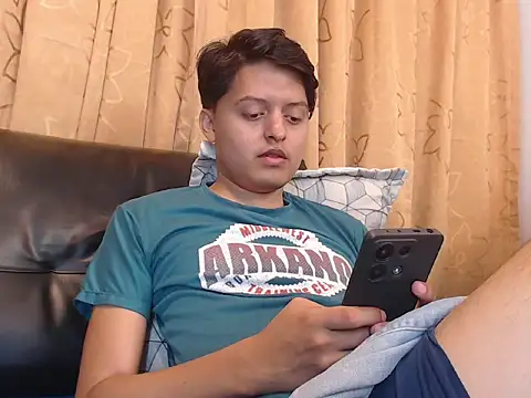 Snapshot of Kevin_Charless chatting on March 22, 2026, 1:03 pm Kevin Charless online show from March 22, 2026, 1:03 pm