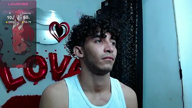 Snapshot of Caius_fox chatting on February 26, 2026, 12:26 pm Caius fox online show from February 26, 2026, 12:26 pm