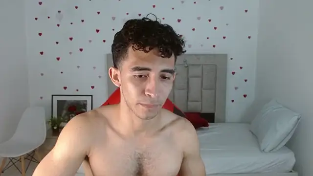 Caius fox online show from March 27, 2026, 12:05 pm