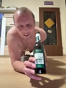 FrankdieSchwuchtel online show from May 25, 2026, 10:27 pm