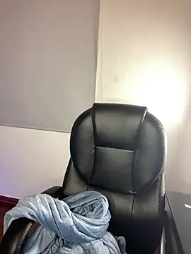 Snapshot of Angelica_pink18 chatting on February 25, 2026, 3:49 am Angelica pink18 online show from February 25, 2026, 3:49 am