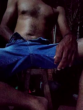 Snapshot of negrim10 chatting on February 6, 2026, 2:27 am negrim10 online show from February 6, 2026, 2:27 am