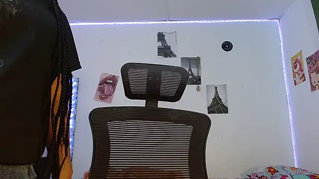 Lolitaa  VIP online show from February 16, 2026, 8:38 pm