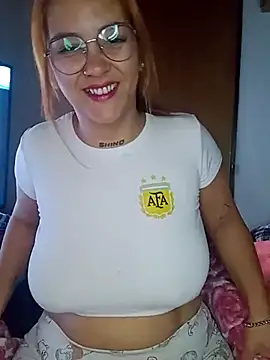 kuramaqueen online show from July 11, 2026, 3:37 pm