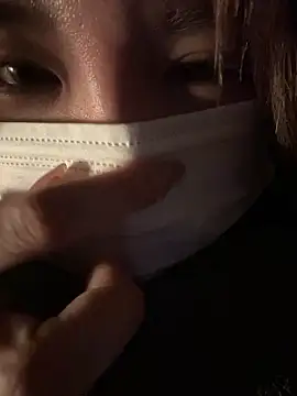 Snapshot of _3_mNm_3_ chatting on February 16, 2026, 4:25 pm 3 mNm 3 online show from February 16, 2026, 4:25 pm