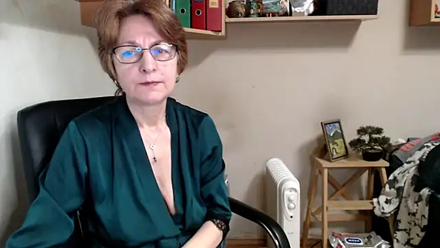 Snapshot of katemodel chatting on February 5, 2026, 7:46 am katemodel online show from February 5, 2026, 7:46 am