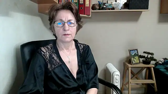 Snapshot of katemodel chatting on February 23, 2026, 7:28 am katemodel online show from February 23, 2026, 7:28 am