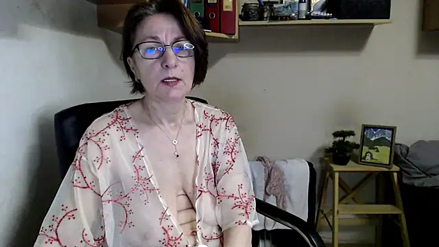 Snapshot of katemodel chatting on June 26, 2026, 5:23 am katemodel online show from June 26, 2026, 5:23 am