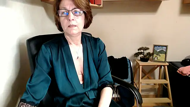 Snapshot of katemodel chatting on July 13, 2026, 5:54 am katemodel online show from July 13, 2026, 5:54 am