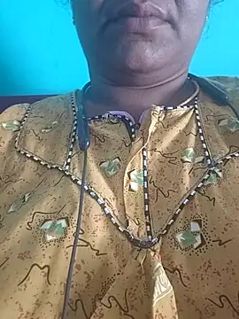 Snapshot of TamilSembaruthi143 chatting on February 19, 2026, 4:52 am TamilSembaruthi143 online show from February 19, 2026, 4:52 am