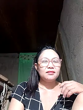 Snapshot of hotpinay_45 chatting on February 25, 2026, 6:12 am hotpinay 45 online show from February 25, 2026, 6:12 am