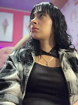 Sasha-18 online show from February 5, 2026, 12:32 pm