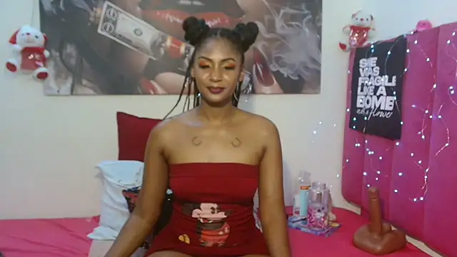 Snapshot of Moreish-06 chatting on March 31, 2026, 7:31 am Moreish-06 online show from March 31, 2026, 7:31 am