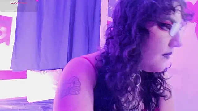 Snapshot of SamanthaGriim chatting on February 14, 2026, 10:17 pm SamanthaGriim online show from February 14, 2026, 10:17 pm