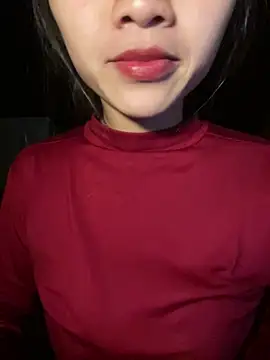 Snapshot of uyensexy chatting on March 4, 2026, 1:22 am uyensexy online show from March 4, 2026, 1:22 am