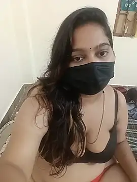 Aliya Hott online show from July 28, 2026, 1:21 pm