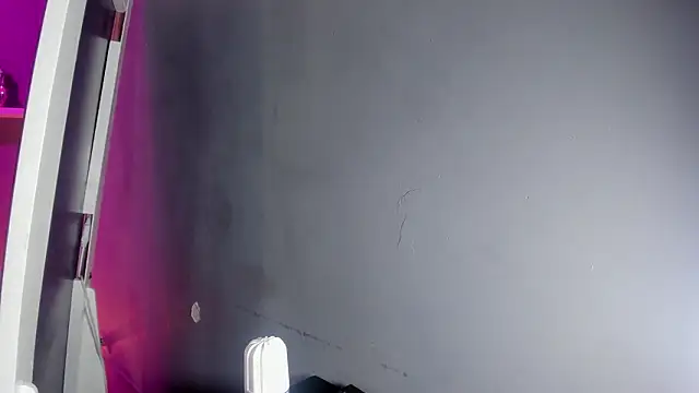 nina swaan online show from February 21, 2026, 10:49 am