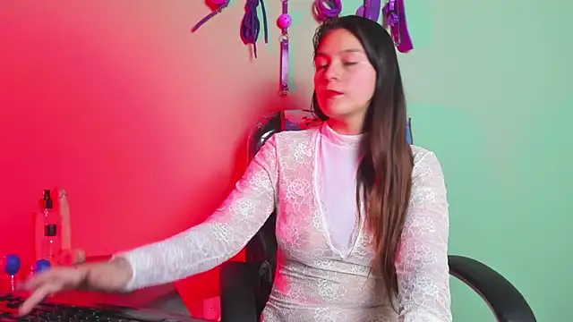 hazz smith  online show from February 12, 2026, 6:03 pm