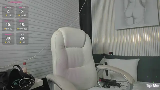 VenusColeman  online show from February 28, 2026, 9:16 pm