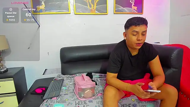 Snapshot of Candy_bhraun chatting on March 1, 2026, 1:18 am Candy bhraun online show from March 1, 2026, 1:18 am