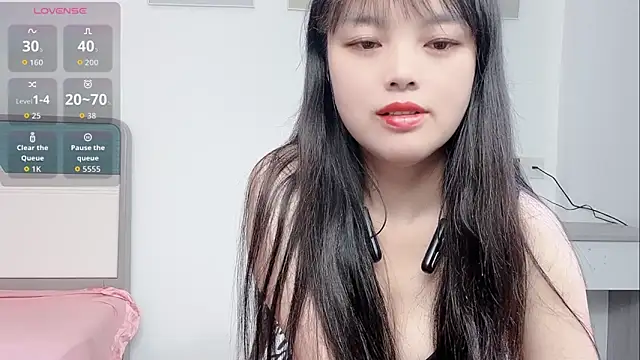 xianxian-baby online show from March 14, 2026, 7:41 pm