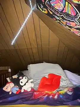 heluvsbabii online show from March 30, 2026, 8:26 am