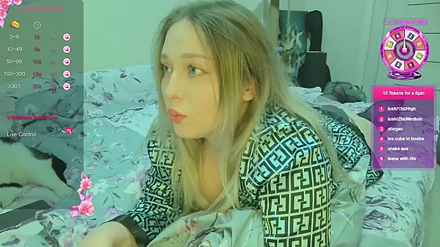 Emiliaaah online show from February 20, 2026, 8:53 pm