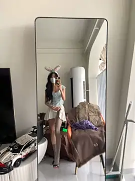 Snapshot of ShouSushi chatting on February 2, 2026, 7:07 am ShouSushi online show from February 2, 2026, 7:07 am