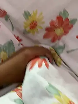 comesuabuceta online show from April 3, 2026, 5:11 pm