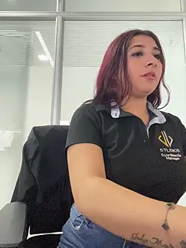 Snapshot of Nahomy_Benett chatting on March 4, 2026, 11:38 am Nahomy Benett online show from March 4, 2026, 11:38 am