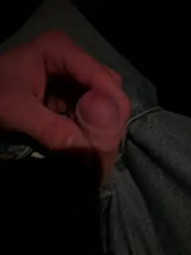 Snapshot of magicdickx21 chatting on February 28, 2026, 8:32 pm magicdickx21 online show from February 28, 2026, 8:32 pm