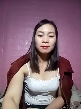 Snapshot of Weygt_thest chatting on February 13, 2026, 7:32 pm Weygt thest online show from February 13, 2026, 7:32 pm